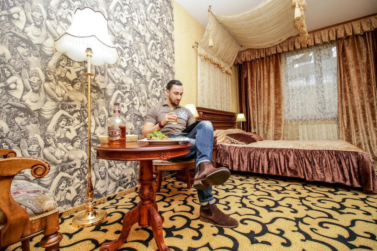 Deluxe Hotel Kupava Lviv Exterior foto