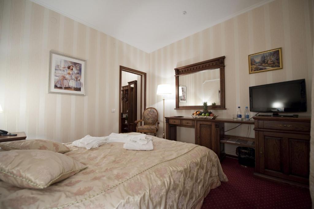 Deluxe Hotel Kupava Lviv Quarto foto