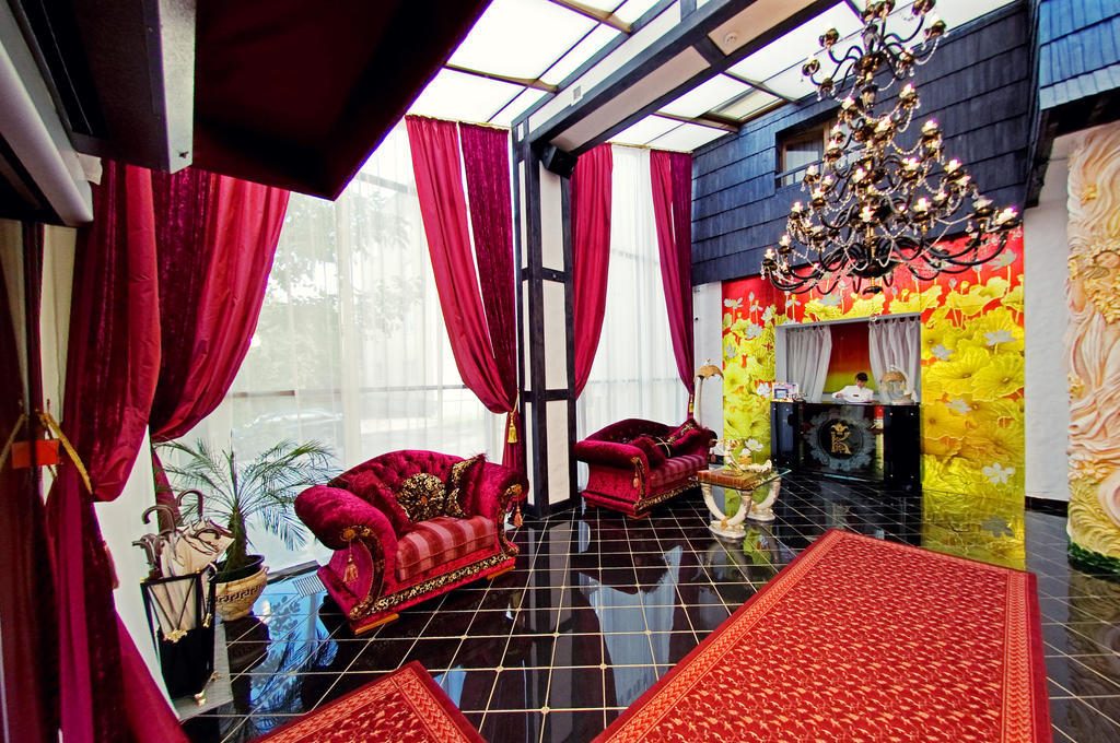 Deluxe Hotel Kupava Lviv Exterior foto